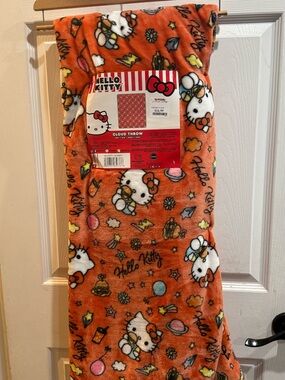 Northwest Red Hello Kitty Cloud Throw Blanket